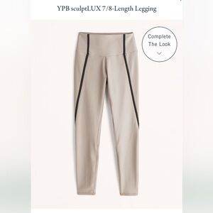 YPB SCULPT FLEX LEGGINGS 7/8 SIZE SMALL
